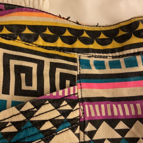 Patterned Skirt - Picture 3 of 3